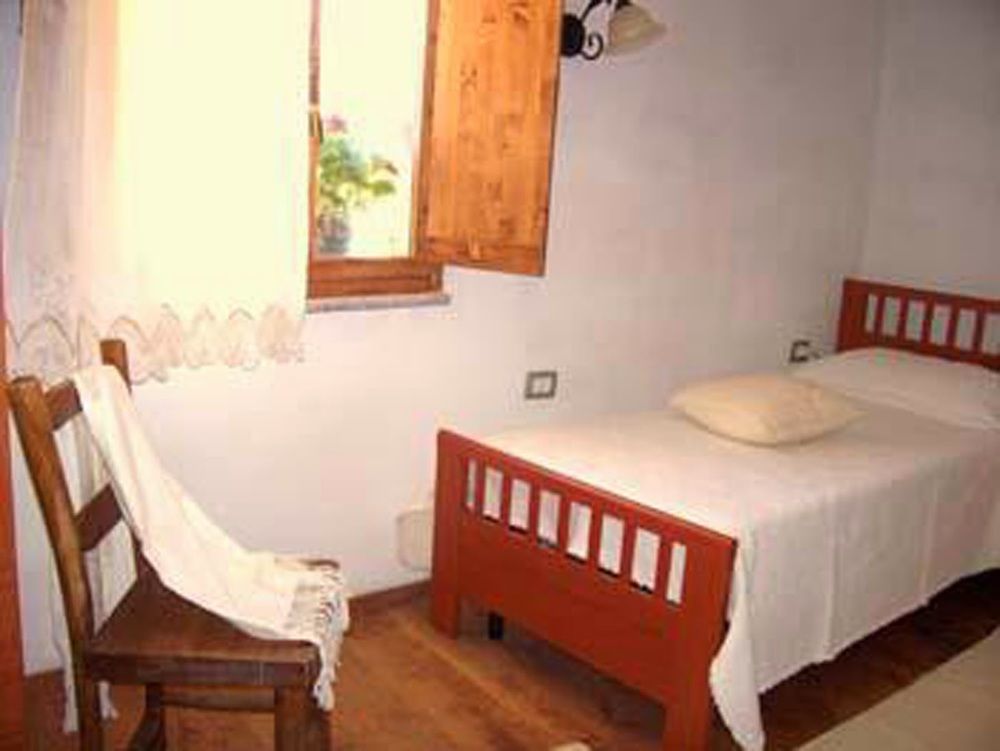 Agriturismo B&B Domo De Resteblas Berchidda Exteriör bild